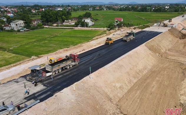 Chính phủ triển khai các nhiệm vụ, giải pháp trọng tâm thúc đẩy tăng trưởng, kiểm soát lạm phát, ổn định kinh tế vĩ mô 