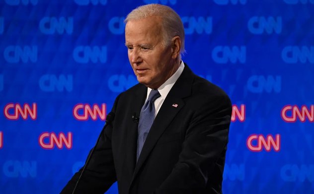 Đảng Dân chủ “tiến thoái lưỡng nan” sau màn thể hiện của ông Biden