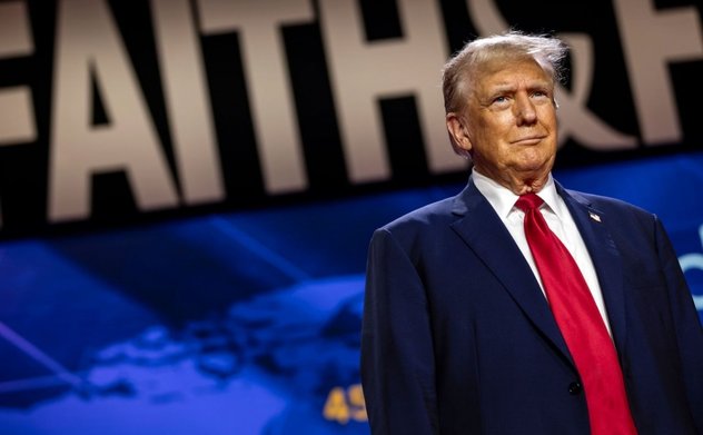 Lấy đà từ cuộc tranh luận với ông Biden, ông Trump có thể tiến xa tới đâu?