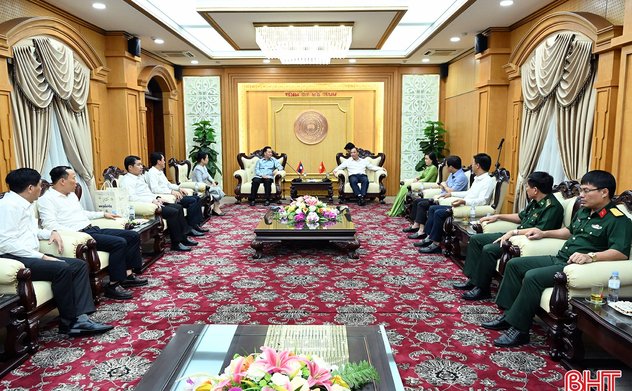 Tiếp tục đưa quan hệ hợp tác giữa Hà Tĩnh với các địa phương Lào lên tầm cao mới