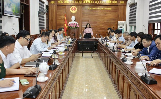 UBND huyện Vũ Quang họp đánh giá công tác phát triển du lịch