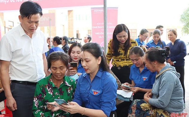 Cẩm Xuyên tạo bước tiến mới trong chuyển đổi số