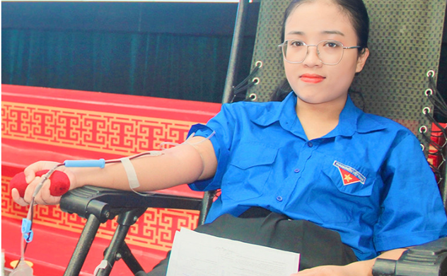 17 lần hiến máu cứu người của nữ cán bộ đoàn 25 năm tuổi đời