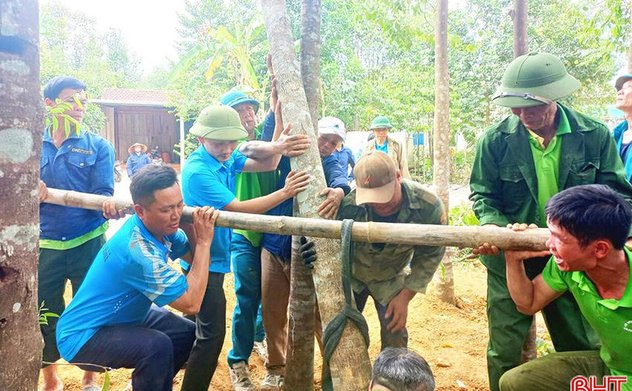 Sôi nổi đợt cao điểm xây dựng nông thôn mới ở Hương Khê