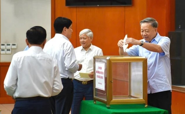 Tổng Bí thư, Chủ tịch nước dự Lễ phát động ủng hộ đồng bào bị thiệt hại do bão