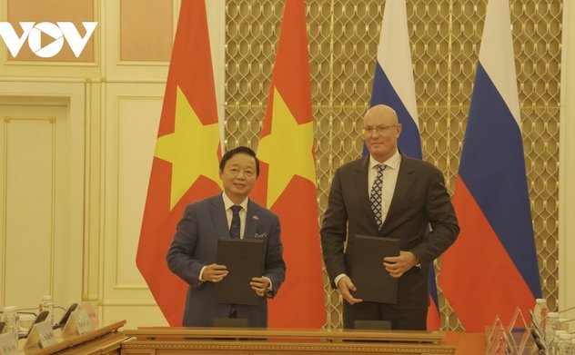 Việt Nam – Nga thúc đẩy hợp tác kinh tế, thương mại, khoa học kỹ thuật