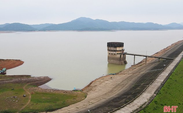 Mực nước các hồ, đập ở Hà Tĩnh hiện ra sao?