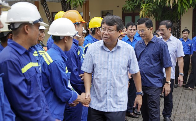 Công ty Cổ phần Môi trường Hà Tĩnh lên đường hỗ trợ các tỉnh phía Bắc khắc phục hậu quả lũ lụt 