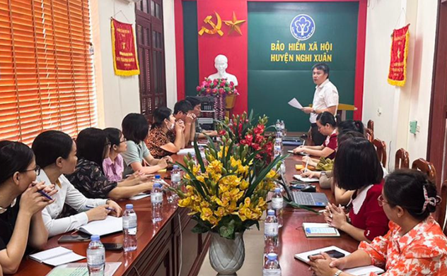 BHXH Nghi Xuân (Hà Tĩnh) vượt chỉ tiêu về phát triển người tham gia BHXH bắt buộc 