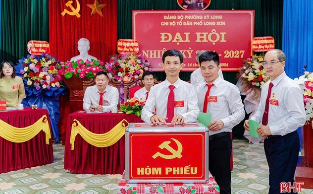 Tập trung tổ chức đại hội chi bộ đảm bảo chất lượng, tiến độ