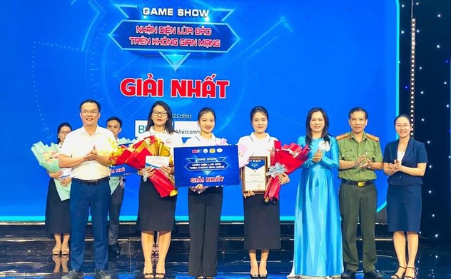 Thị xã Hồng Lĩnh giành giải nhất vòng 1 game show "Nhận diện lừa đảo trên không gian mạng năm 2024"