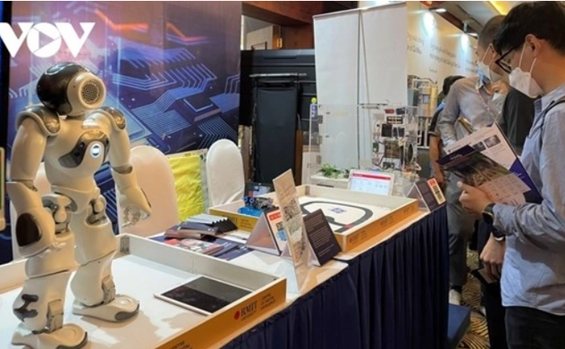 Cần chính sách thu hút học sinh theo các ngành về khoa học tự nhiên từ phổ thông 