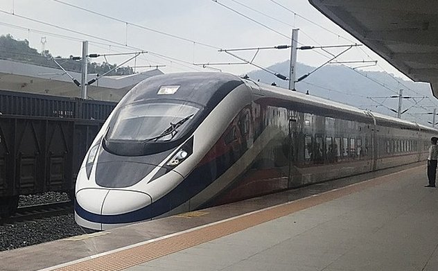 Hướng tuyến và ga đường sắt tốc độ cao ở Hà Nội, TP HCM