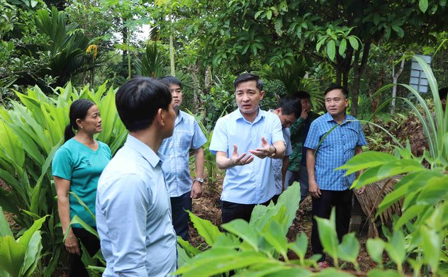 Lãnh đạo huyện Vũ Quang kiểm tra phòng, chống bão lụt tại các xã, Thị trấn