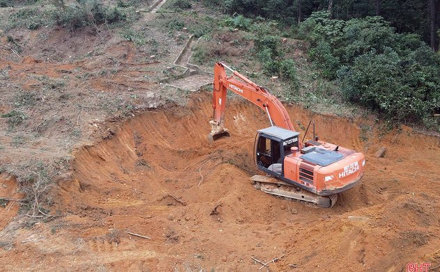 Công ty Minh Nhật nói gì về cuộc đấu giá "bất thường" quyền khai thác mỏ? 