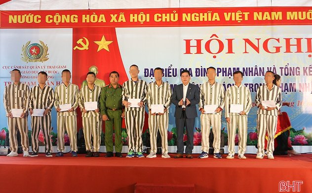 Tiếp tục giáo dục, hỗ trợ phạm nhân chấp hành án, cải tạo tốt 