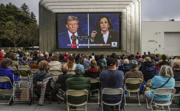 Cuộc đua đốt tiền trong bầu cử Mỹ 