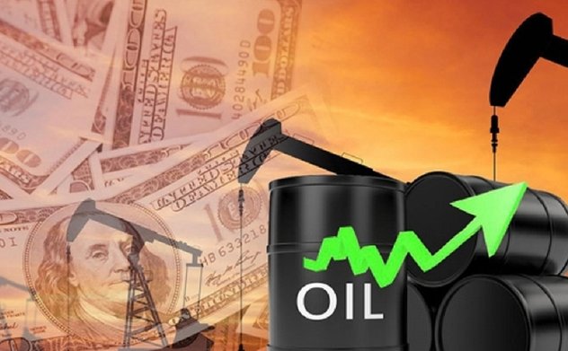 Giá xăng dầu hôm nay 19/11: Bất ngờ "bật tăng" trở lại