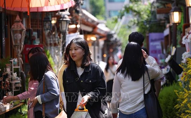 Người Hàn Quốc giàu ở tuổi 43, nghèo hơn khi 'xế chiều’