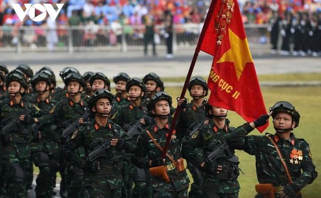 Xây dựng quân đội vững mạnh nhưng không tạo gánh nặng cho nền kinh tế 