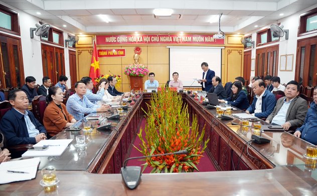 TP Hà Tĩnh dự Hội nghị sơ kết 3 năm thực hiện Nghị quyết số 04 ngày 15/7/2021 của BCH Đảng bộ tỉnh