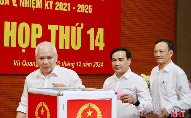Vũ Quang bầu chức danh lãnh đạo chủ chốt