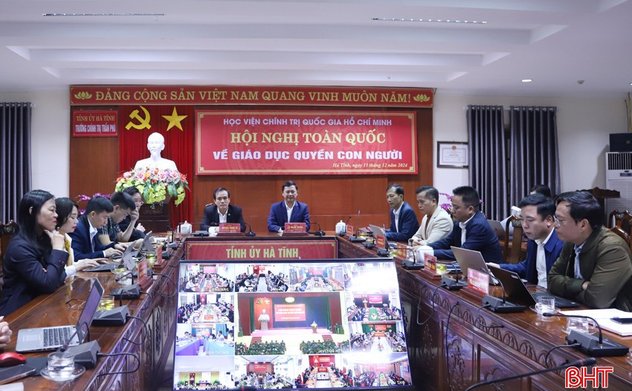 Tăng cường tuyên truyền, giáo dục, nâng cao nhận thức về quyền con người