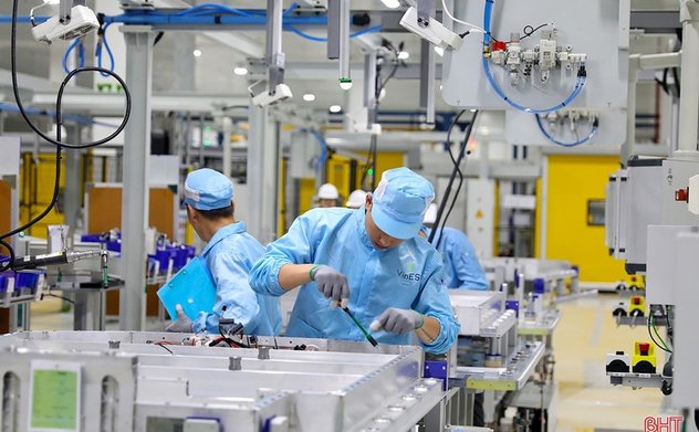 Gần 200 dự án đầu tư tại các khu kinh tế, khu công nghiệp Hà Tĩnh