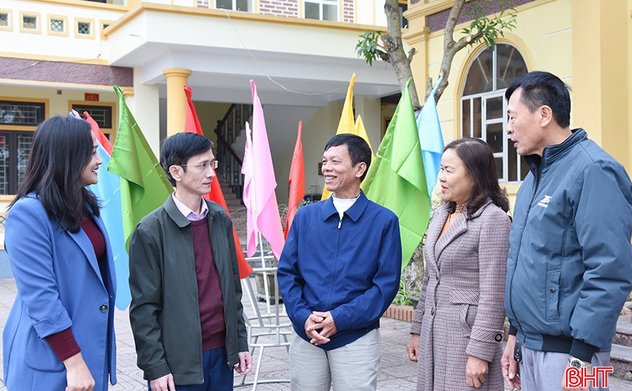 Nhiều cán bộ ở Hà Tĩnh tự nguyện xin nghỉ hưu trước tuổi