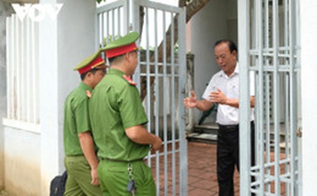 Không còn công an cấp huyện, người dân tố giác tội phạm ở đâu?