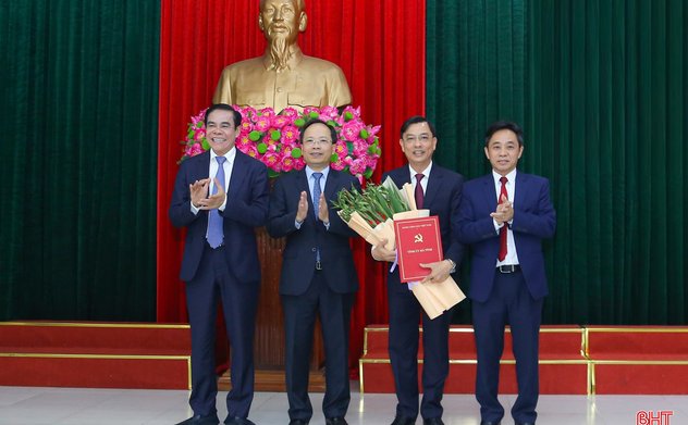 Đồng chí Trần Việt Hà giữ chức Bí thư Thành ủy Hà Tĩnh