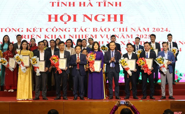Báo Hà Tĩnh sau hợp nhất đi vào hoạt động từ ngày mai