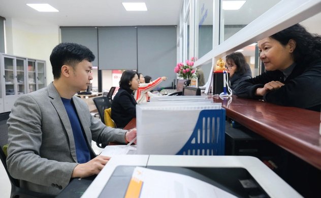 Đề xuất công chức có con nhỏ được làm việc từ xa