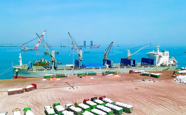 Khánh thành Bến số 3 Cảng quốc tế Lào - Việt vào chiều 28/4