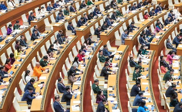 Quốc hội bắt đầu “kỳ họp lịch sử xem xét quyết sách lịch sử”