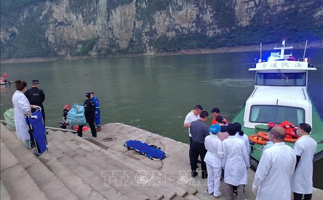 Lật thuyền du lịch tại Trung Quốc khiến nhiều người thương vong