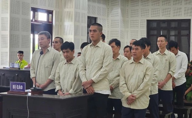 Tuyên án 13 bị cáo trong đường dây sản xuất 1,6 triệu cuốn sách giáo khoa giả 