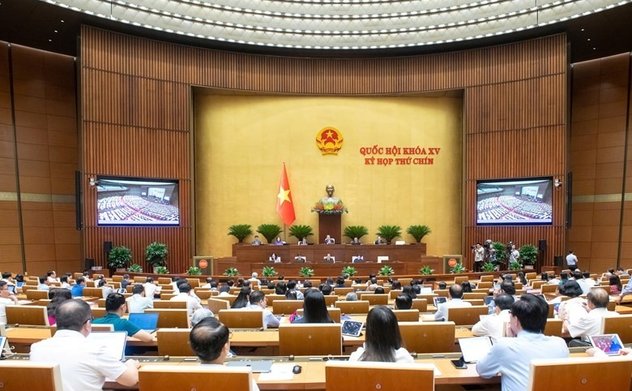 Sáng nay, Quốc hội quyết định ngày bầu cử và rút ngắn nhiệm kỳ khóa XV 