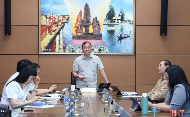 Đoàn ĐBQH Hà Tĩnh tham gia thảo luận về phát triển KT-XH, ngân sách Nhà nước