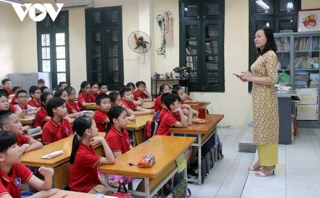 Thủ tướng yêu cầu bảo đảm điều kiện dạy học 2 buổi/ngày từ năm học 2025-2026 