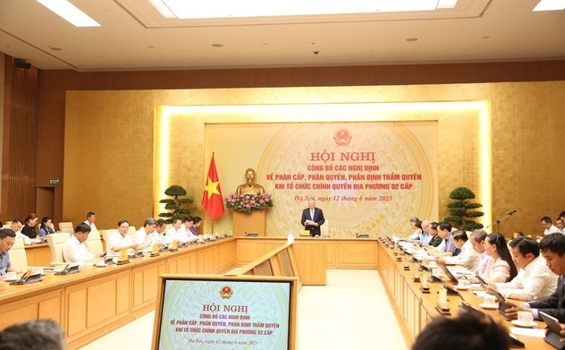 Công bố các nghị định về phân cấp, phân quyền, phân định thẩm quyền khi tổ chức chính quyền địa phương 2 cấp 