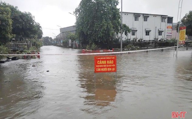 Bão số 1 giật cấp 13, Hà Tĩnh mưa to, ngập lụt cục bộ