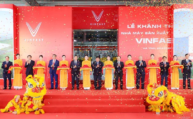 Khánh thành Nhà máy Sản xuất ô tô điện VinFast Hà Tĩnh 