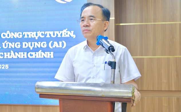 Hà Tĩnh triển khai tập huấn chuyển đổi số, vận hành hệ thống Dịch vụ công trực tuyến và ứng dụng AI nâng cao hiệu quả giải quyết thủ tục hành chính trên địa bàn tỉnh