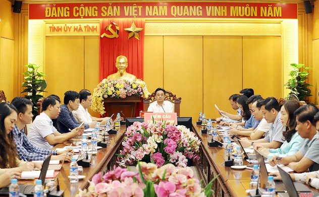 Ban Tuyên giáo và Dân vận Đảng ủy UBND tỉnh Hà Tĩnh định hướng tuyên truyền tháng 7/2025