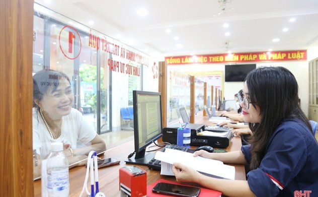 Điều kiện để người hoạt động không chuyên trách cấp xã trở thành công chức 