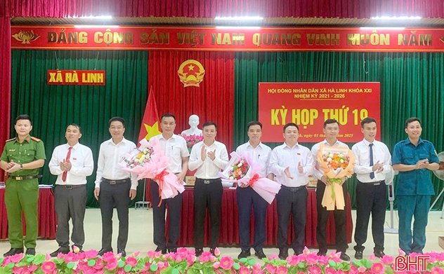 Cán bộ về cơ sở - chuyển ghế, đổi cách làm