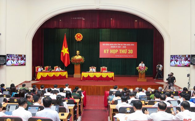 HĐND tỉnh Hà Tĩnh tiếp tục phiên chất vấn và trả lời chất vấn