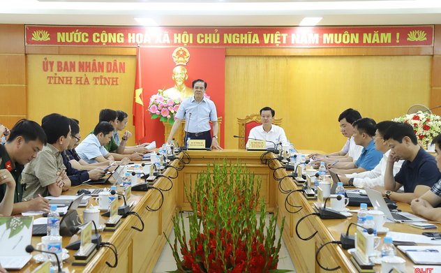 Xử lý nghiêm cá nhân, tổ chức liên quan vụ lật xe khiến 10 người chết ở Hà Tĩnh 