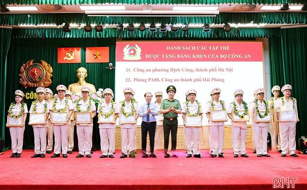 Công an Hà Tĩnh được vinh danh trong phong trào thi đua dân vận khéo